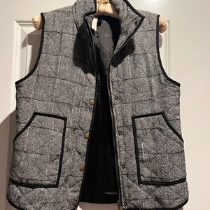 Women’s Gray Quilted Vest